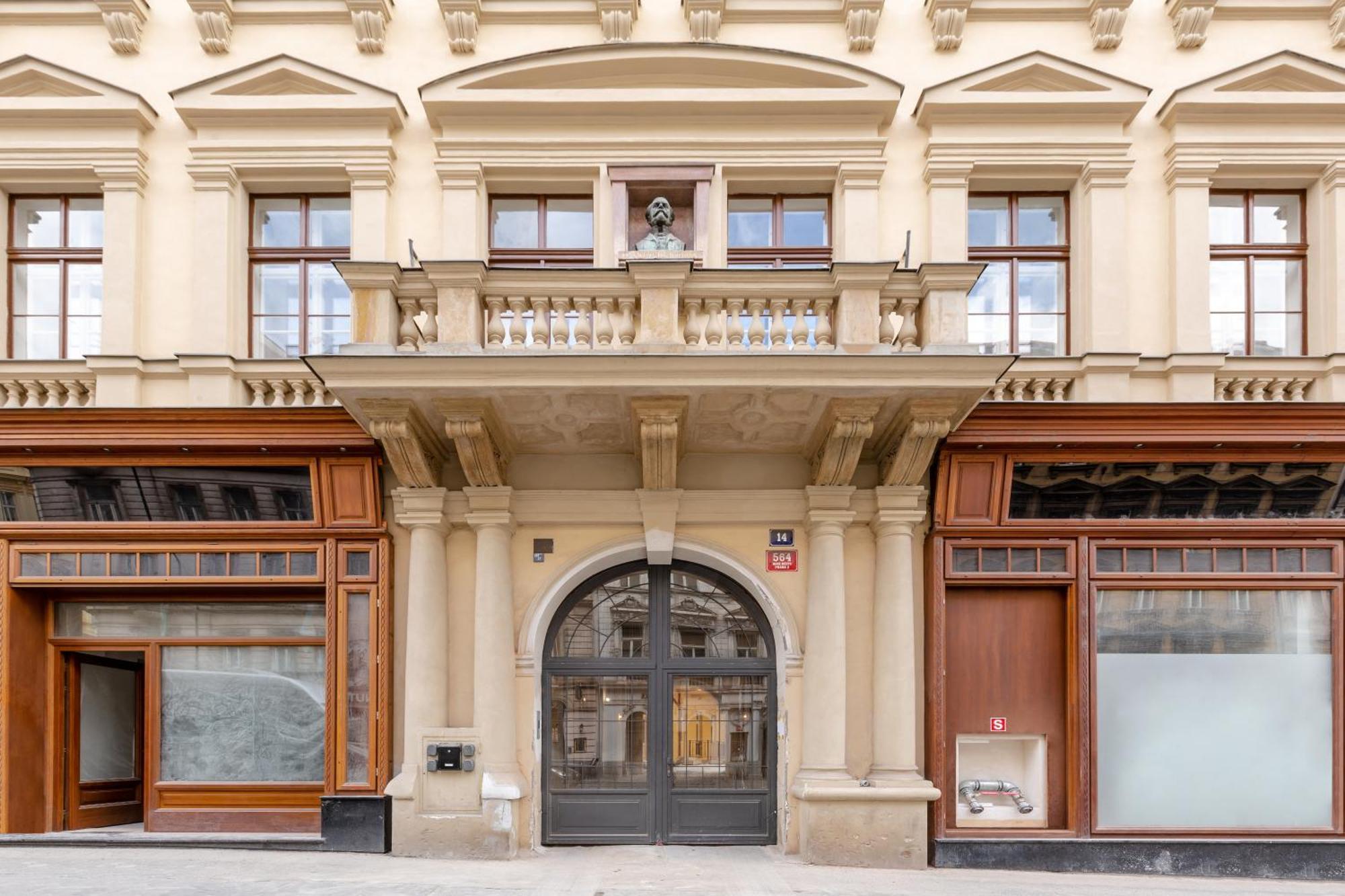 Turnkey I Antonin Dvorak Apartments Praag Buitenkant foto